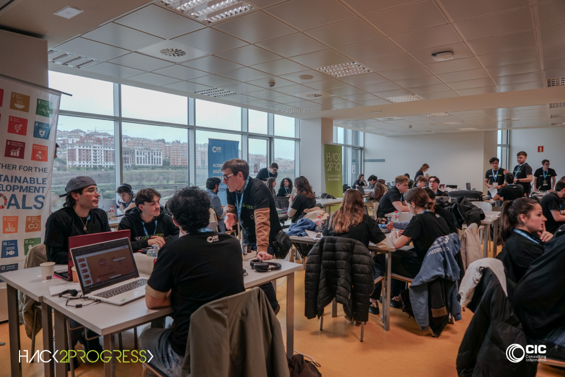 practicantes del Hackathon